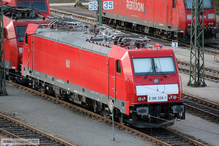 Deutsche Bahn - 186328-1
/ Bild: db1863281_bk1107230040.jpg