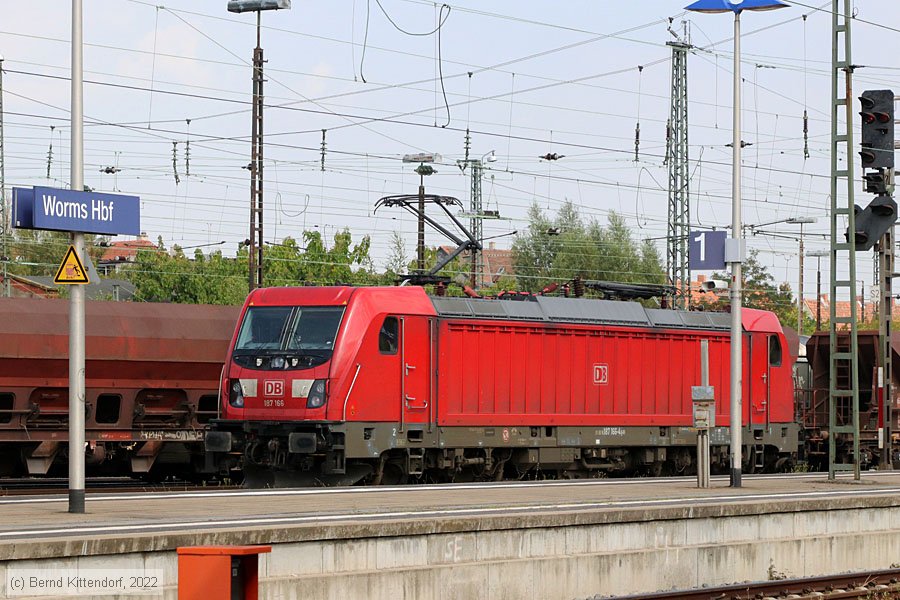 Deutsche Bahn - 187 166
/ Bild: db187166_bk2208260052.jpg