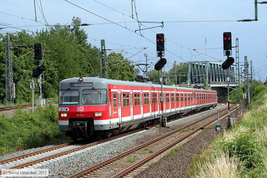 Deutsche Bahn - 420321-2
/ Bild: db4203212_bk1106090219.jpg
