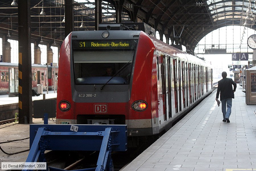 Deutsche Bahn - 423386-2
/ Bild: db4233862_bk0905230037.jpg