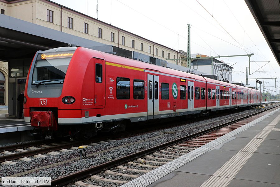 Deutsche Bahn - 425009-8
/ Bild: db4250098_bk2209200008.jpg