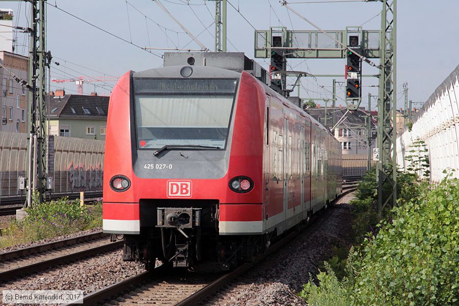 Deutsche Bahn - 425027-0
/ Bild: db4250270_bk1708170030.jpg Deutsche Bahn - 425027-0
/ Bild: db4250270_bk1708170030.jpg