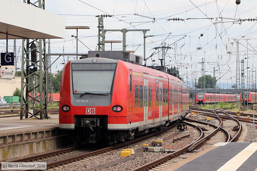 Deutsche Bahn - 425039-5
/ Bild: db4250395_bk1806290026.jpg