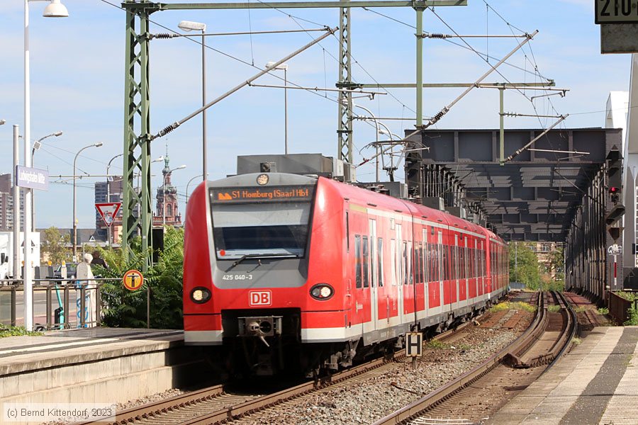Deutsche Bahn - 425040-3
/ Bild: db4250403_bk2309200007.jpg