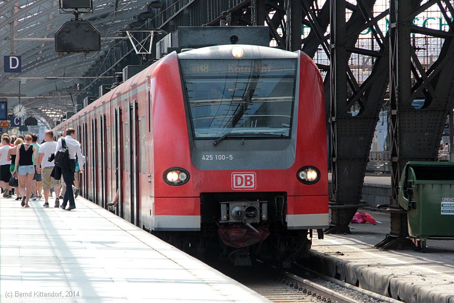 Deutsche Bahn - 425100-5
/ Bild: db4251005_bk1408020251.jpg