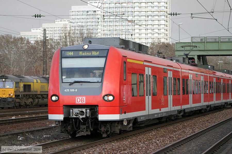 Deutsche Bahn - 425109-6
/ Bild: db4251096_bk0603290110.jpg