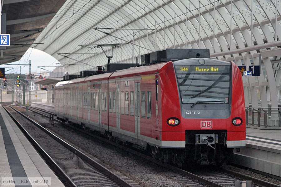 Deutsche Bahn - 425111-2
/ Bild: db4251112_e0016641.jpg