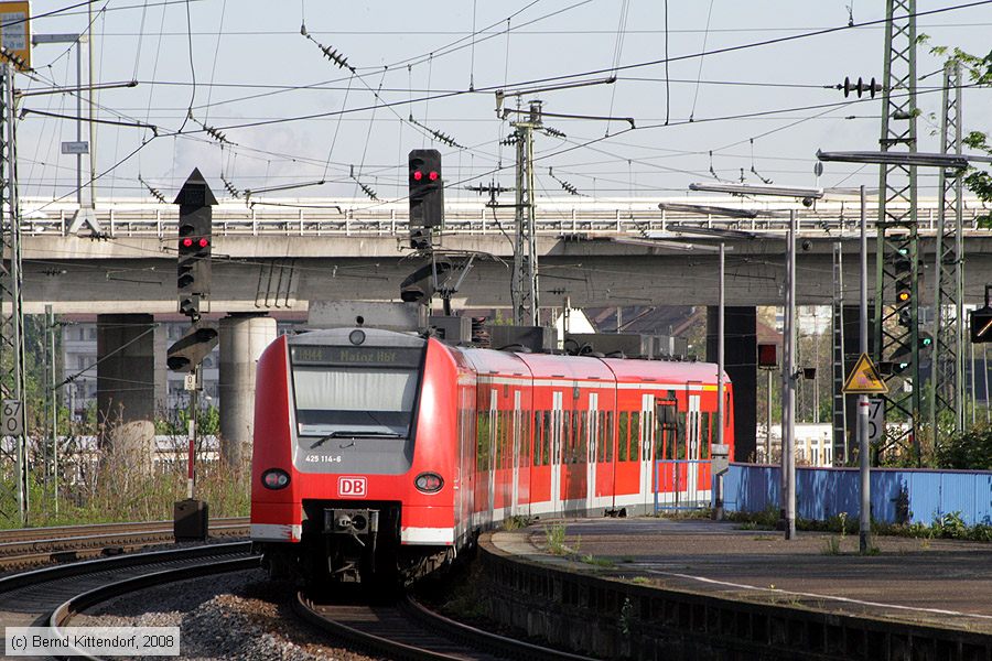 Deutsche Bahn - 425114-6
/ Bild: db4251146_bk0805020032.jpg