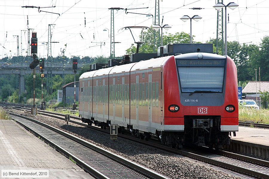 Deutsche Bahn - 425114-6
/ Bild: db4251146_bk1007130073.jpg