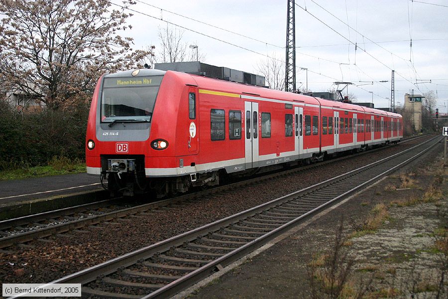Deutsche Bahn - 425114-6
/ Bild: db4251146_e0012621.jpg