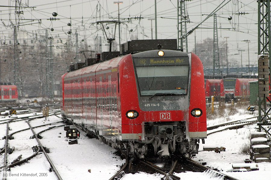 Deutsche Bahn - 425114-6
/ Bild: db4251146_e0025328.jpg