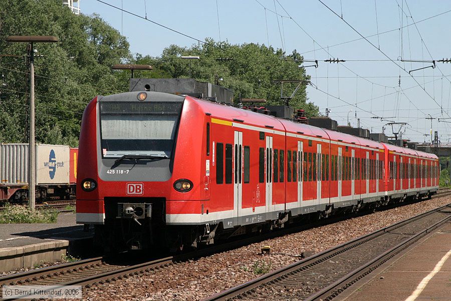 Deutsche Bahn - 425118-7
/ Bild: db4251187_bk0606120102.jpg