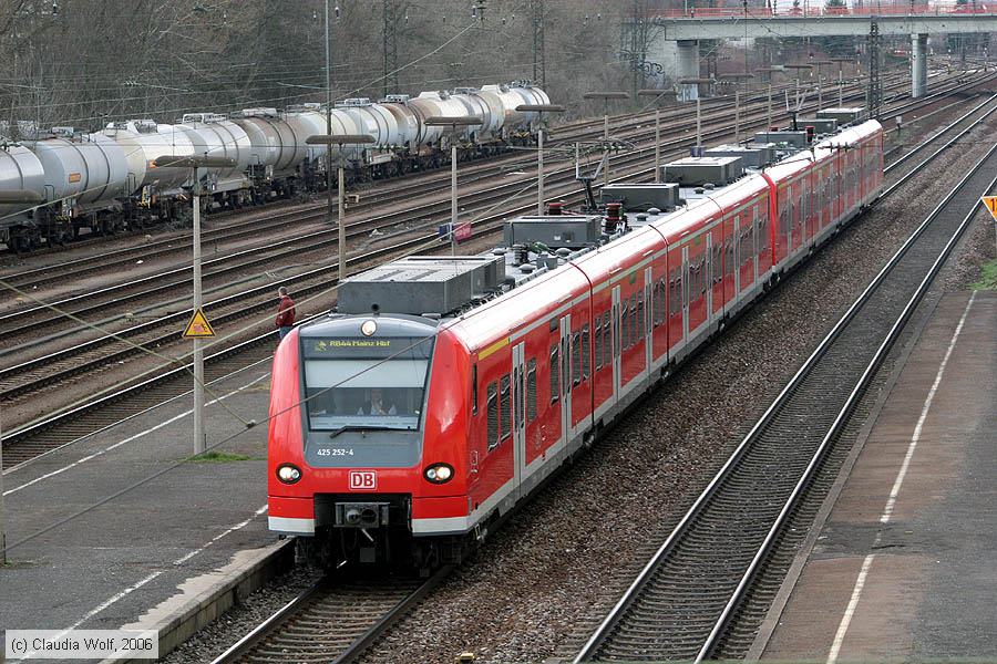 Deutsche Bahn - 425252-4
/ Bild: db4252524_cw0603290026.jpg