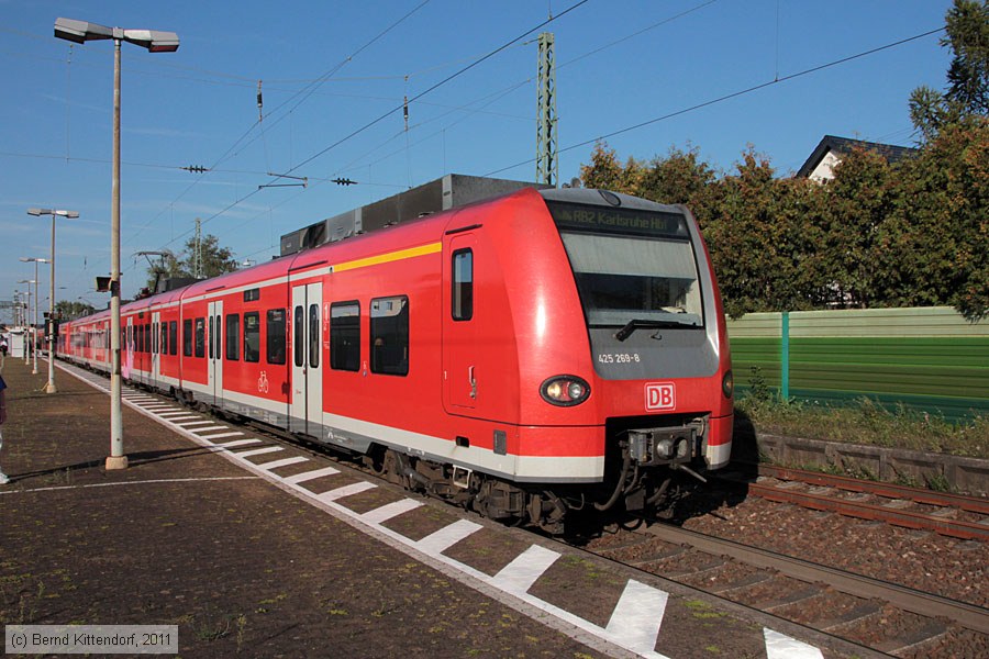 Deutsche Bahn - 425269-8
/ Bild: db4252698_bk1109020036.jpg