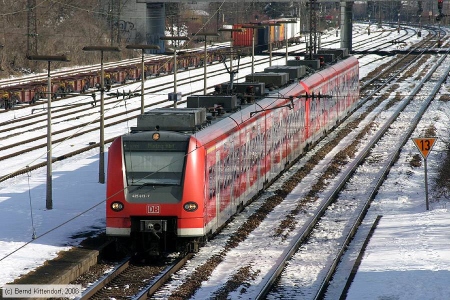 Deutsche Bahn - 425613-7
/ Bild: db4256137_bk0603050026.jpg