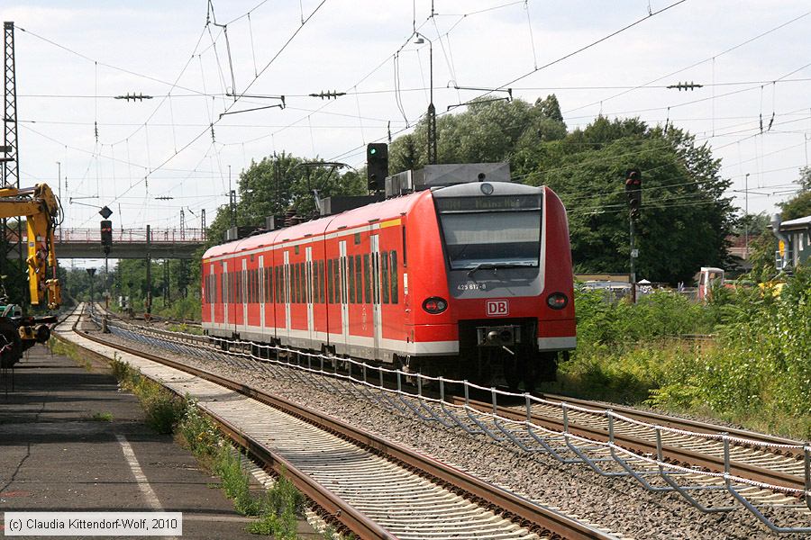 Deutsche Bahn - 425617-8
/ Bild: db4256178_cw1007310014.jpg