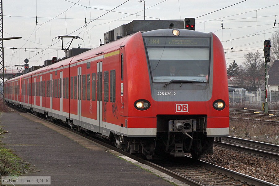 Deutsche Bahn - 425620-2
/ Bild: db4256202_bk0701260030.jpg