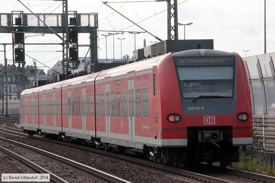 Deutsche Bahn - S-Bahn Rhein Neckar - 425702-8
/ Bild: db4257028_bk1409290008.jpg Deutsche Bahn - S-Bahn Rhein Neckar - 425702-8
/ Bild: db4257028_bk1409290008.jpg