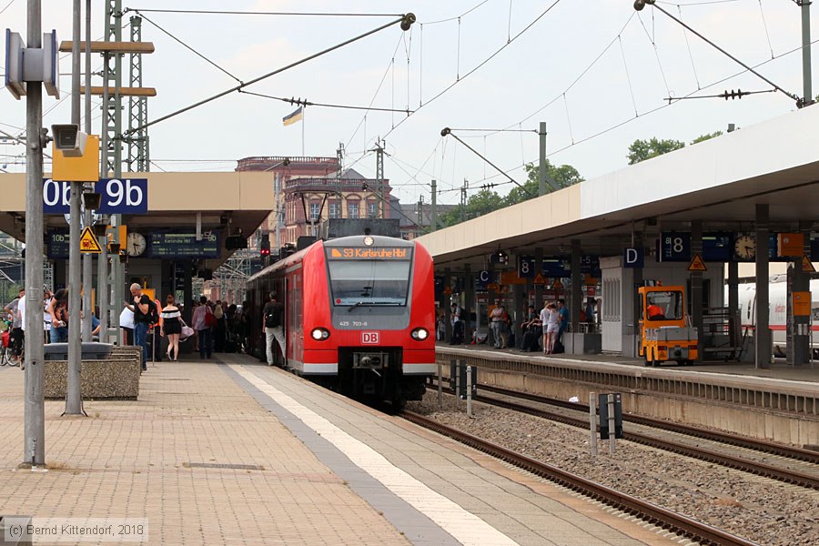 Deutsche Bahn - 425703-6
/ Bild: db4257036_bk1806290045.jpg