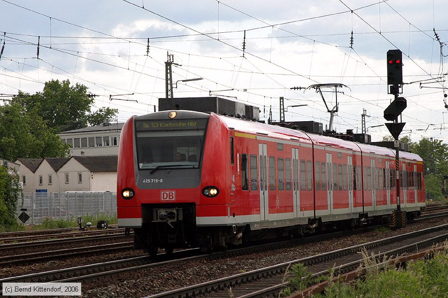 Deutsche Bahn - S-Bahn Rhein Neckar - 425715-0
/ Bild: db4257150_bk0606020108.jpg Deutsche Bahn - S-Bahn Rhein Neckar - 425715-0
/ Bild: db4257150_bk0606020108.jpg