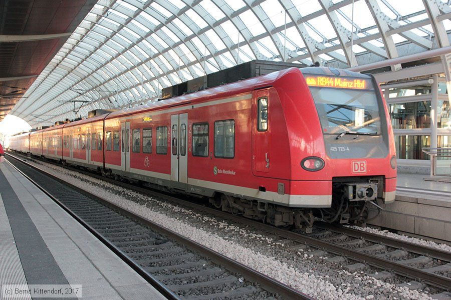 Deutsche Bahn - 425723-4
/ Bild: db4257234_bk1703270006.jpg