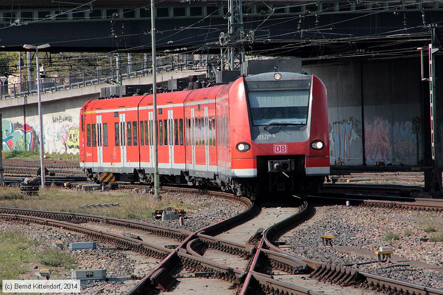 Deutsche Bahn - S-Bahn Rhein Neckar - 425727-5
/ Bild: db4257275_bk1403290027.jpg