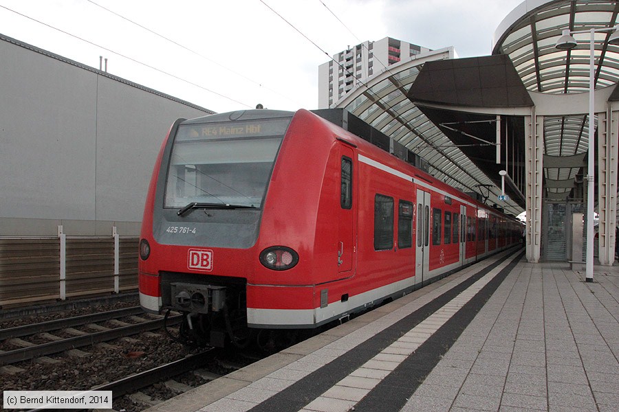 Deutsche Bahn - 425761-4
/ Bild: db4257614_bk1405280018.jpg