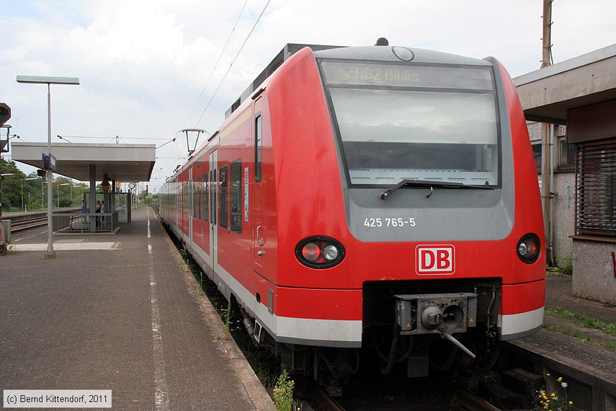 Deutsche Bahn - 425765-5
/ Bild: db4257655_bk1107270146.jpg