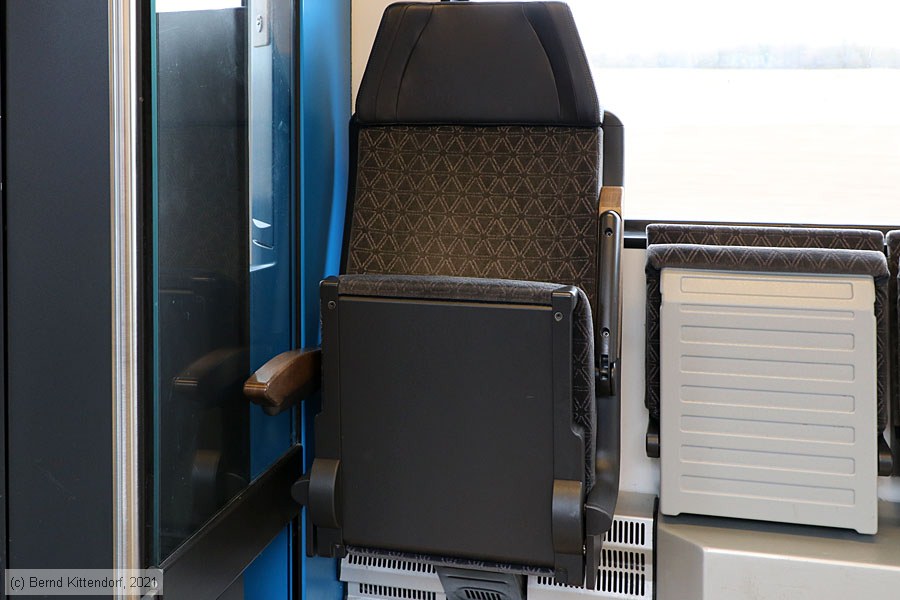 Deutsche Bahn - 829723-6 - Innenansicht
/ Bild: db829723_bk2103160049.jpg