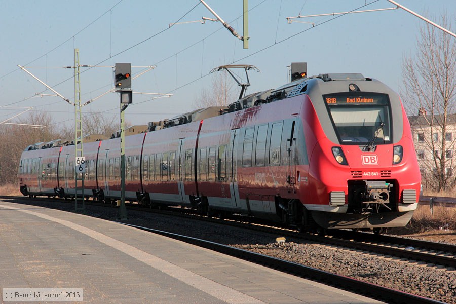 Deutsche Bahn - 442 841
/ Bild: db442841_bk1603080059.jpg Deutsche Bahn - 442 841
/ Bild: db442841_bk1603080059.jpg