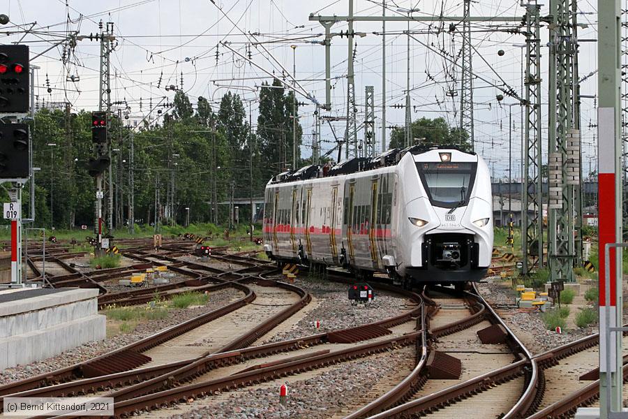 Deutsche Bahn - 463 564
/ Bild: db4635645_bk2107080079.jpg