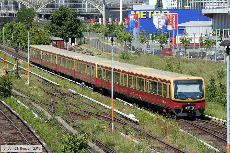 Deutsche Bahn - S-Bahn Berlin - 481259-0
/ Bild: db4812590_bk1006170058.jpg