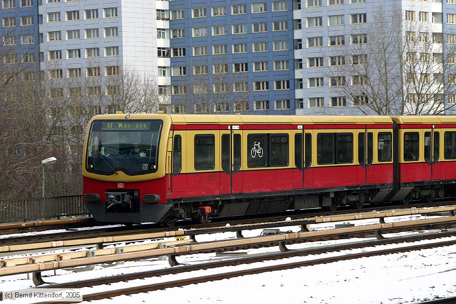 Deutsche Bahn - S-Bahn Berlin - 481262-4
/ Bild: db4812624_e0014009.jpg