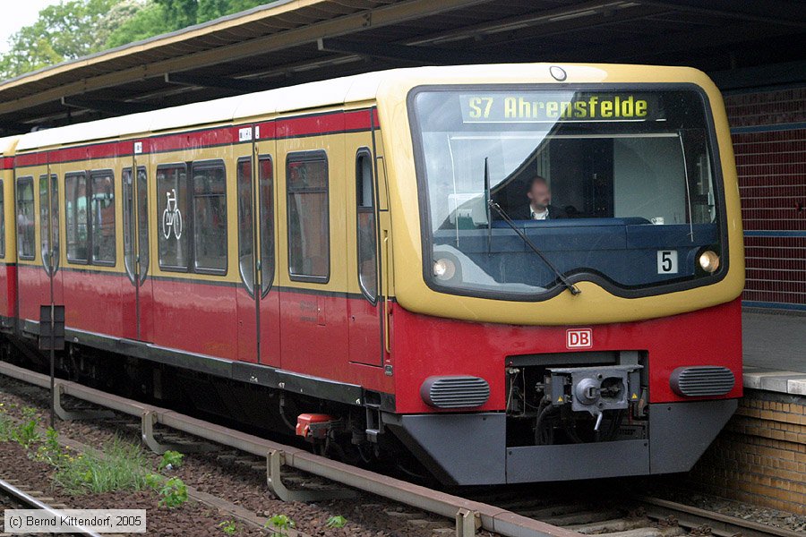 Deutsche Bahn - S-Bahn Berlin - 481418-2
/ Bild: db4814182_e0019812.jpg