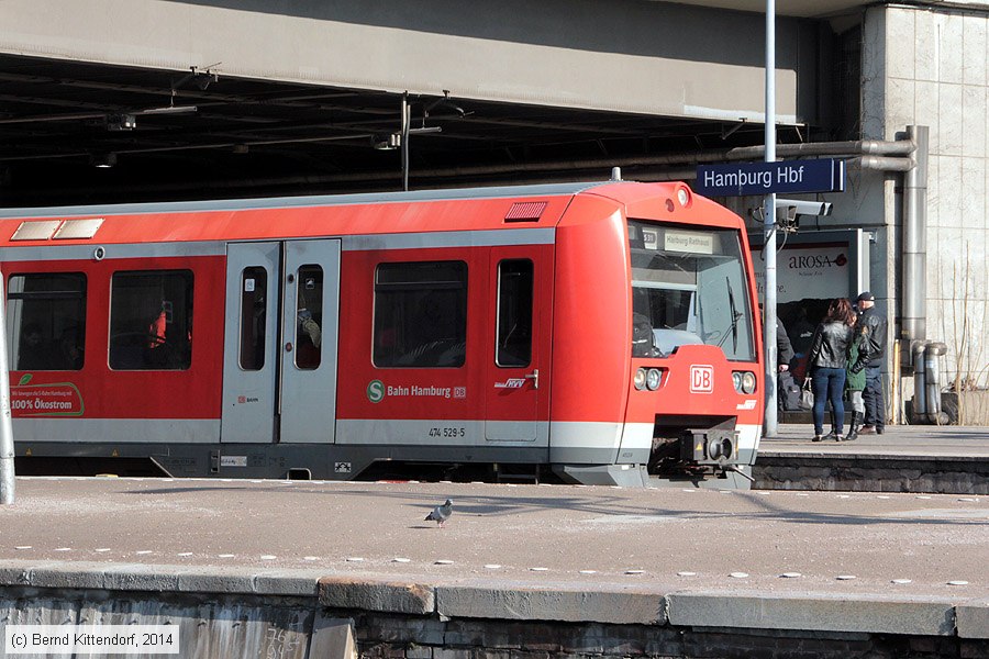 Deutsche Bahn - S-Bahn Hamburg - 474529-5
/ Bild: db4745295_bk1402250044.jpg