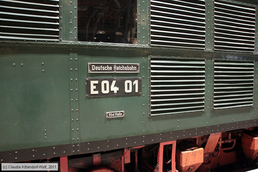 Historische E-Lok - E04 01
/ Bild: dbe0401_cw1110050346.jpg