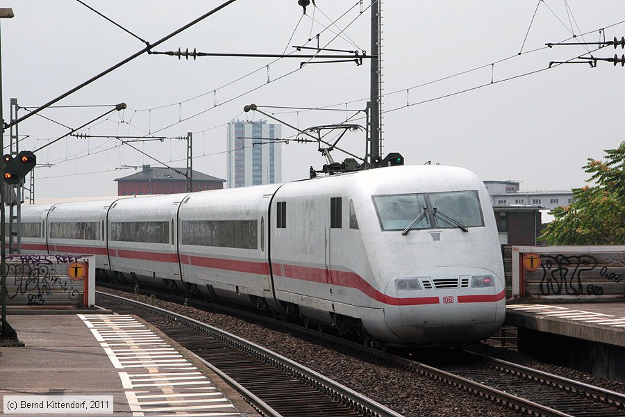 Deutsche Bahn - 401001-3
/ Bild: db4010013_bk1108250014.jpg