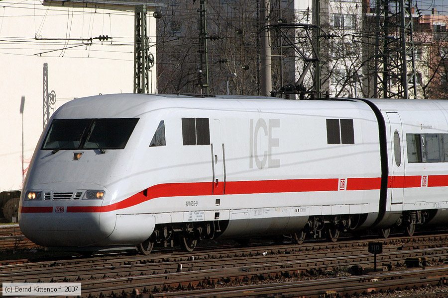 Deutsche Bahn - 401055-9
/ Bild: db4010559_bk0703040124.jpg