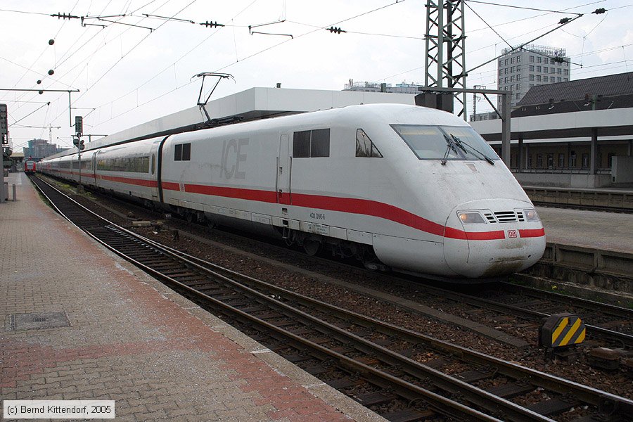 Deutsche Bahn - 401090-6
/ Bild: db4010906_e0016377.jpg
