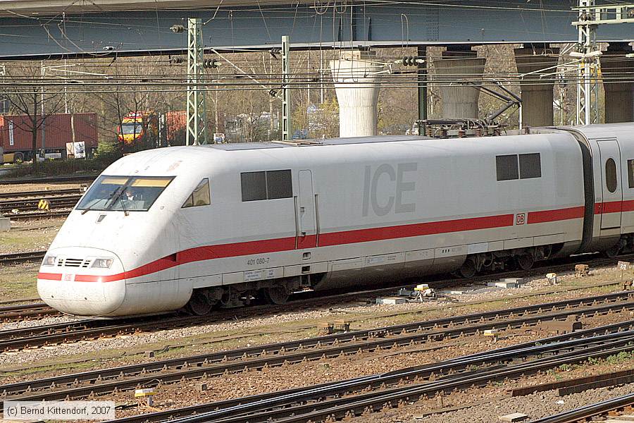 Deutsche Bahn - 401080-7
/ Bild: db4010807_bk0703150047.jpg