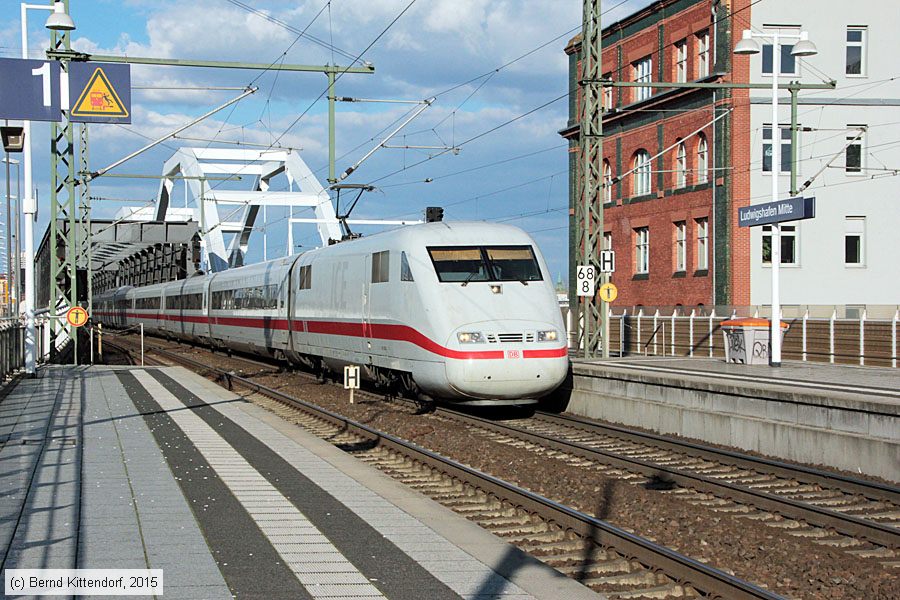 Deutsche Bahn - 401553-3
/ Bild: db4015533_bk1504050033.jpg