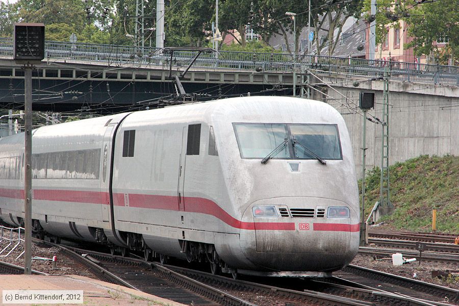 Deutsche Bahn - 401568-1
/ Bild: db4015681_bk1208060038.jpg