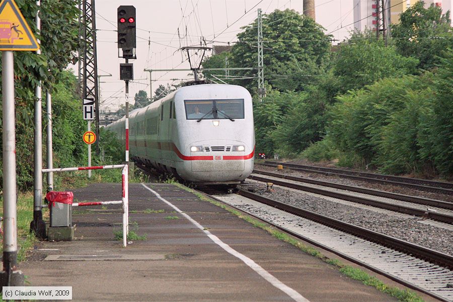 Deutsche Bahn - 401584-8
/ Bild: db4015848_cw0906300029.jpg