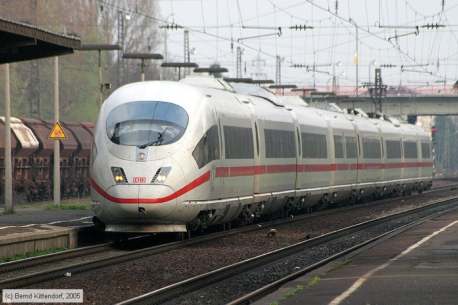 Deutsche Bahn - 403007-8
/ Bild: db4030078_e0015681.jpg