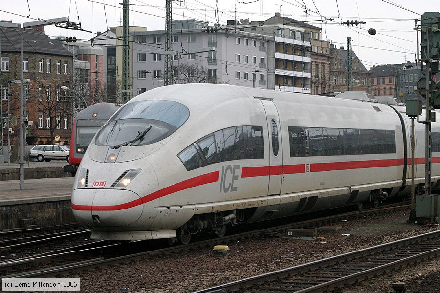 Deutsche Bahn - 403012-8
/ Bild: db4030128_e0015553.jpg