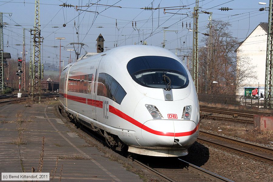 Deutsche Bahn - 403026-8
/ Bild: db4030268_bk1102170059.jpg