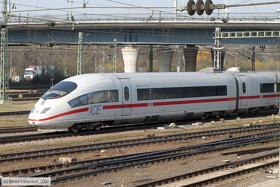 Deutsche Bahn - 403518-4
/ Bild: db4035184_bk0703150034.jpg