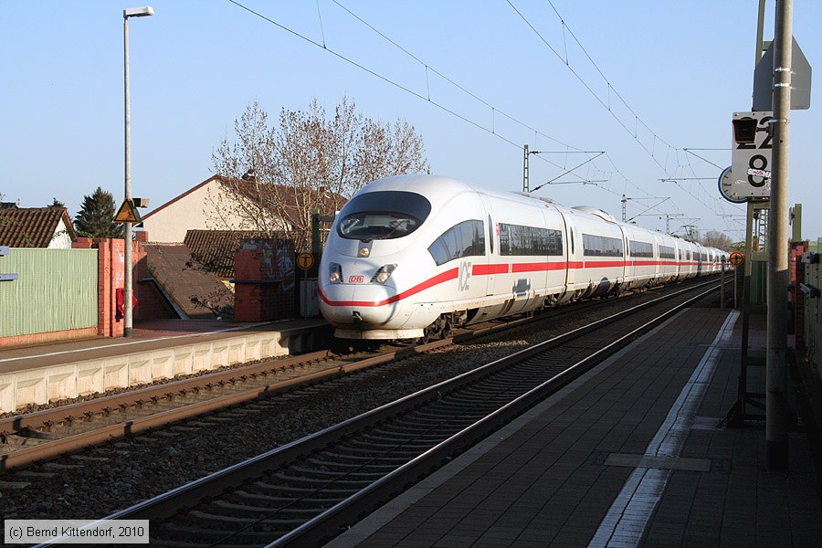 Deutsche Bahn - 403553-1
/ Bild: db4035531_bk1004170022.jpg