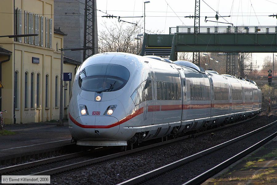 Deutsche Bahn - 403556-4
/ Bild: db4035564_bk0603290063.jpg