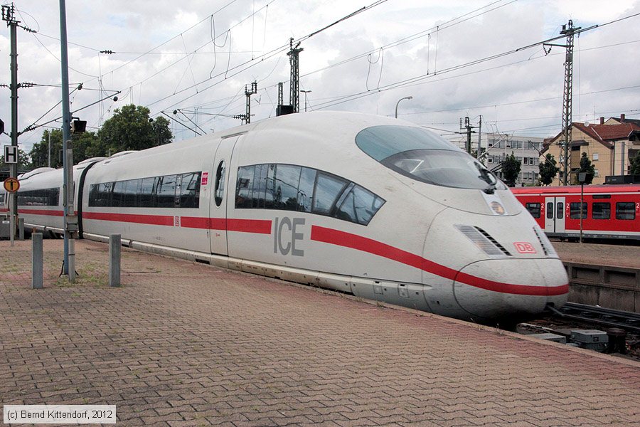 Deutsche Bahn - 403557-2
/ Bild: db4035572_bk1208060062.jpg